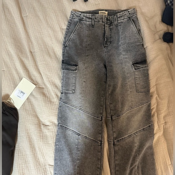 L'AGENCE Brooklyn High Rise Utility Wide Leg Jeans in Brewer - Picture 2 of 4